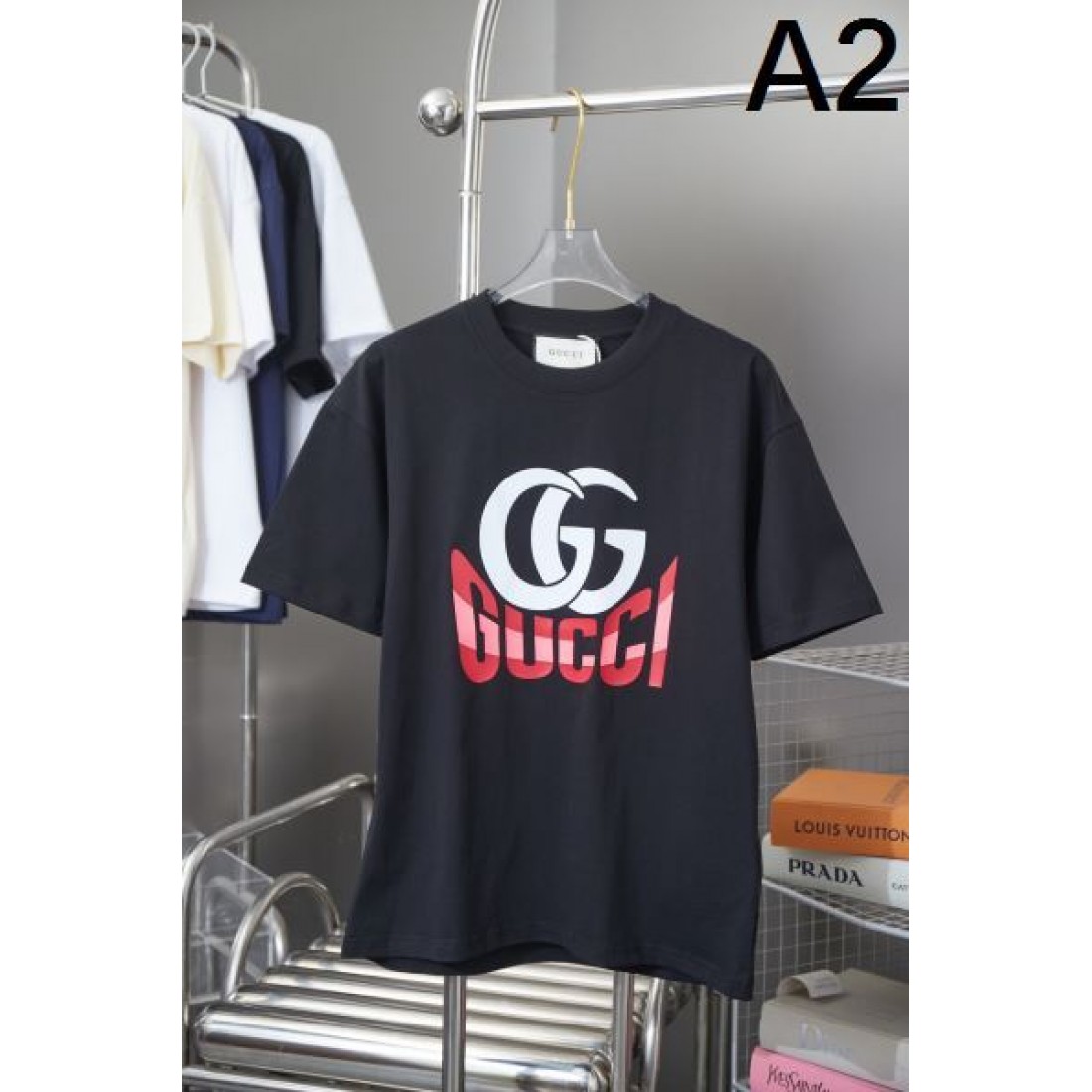 秋冬マストアイテム GUCCI グッチ コピー 半袖Tシャツ この夏を彩る