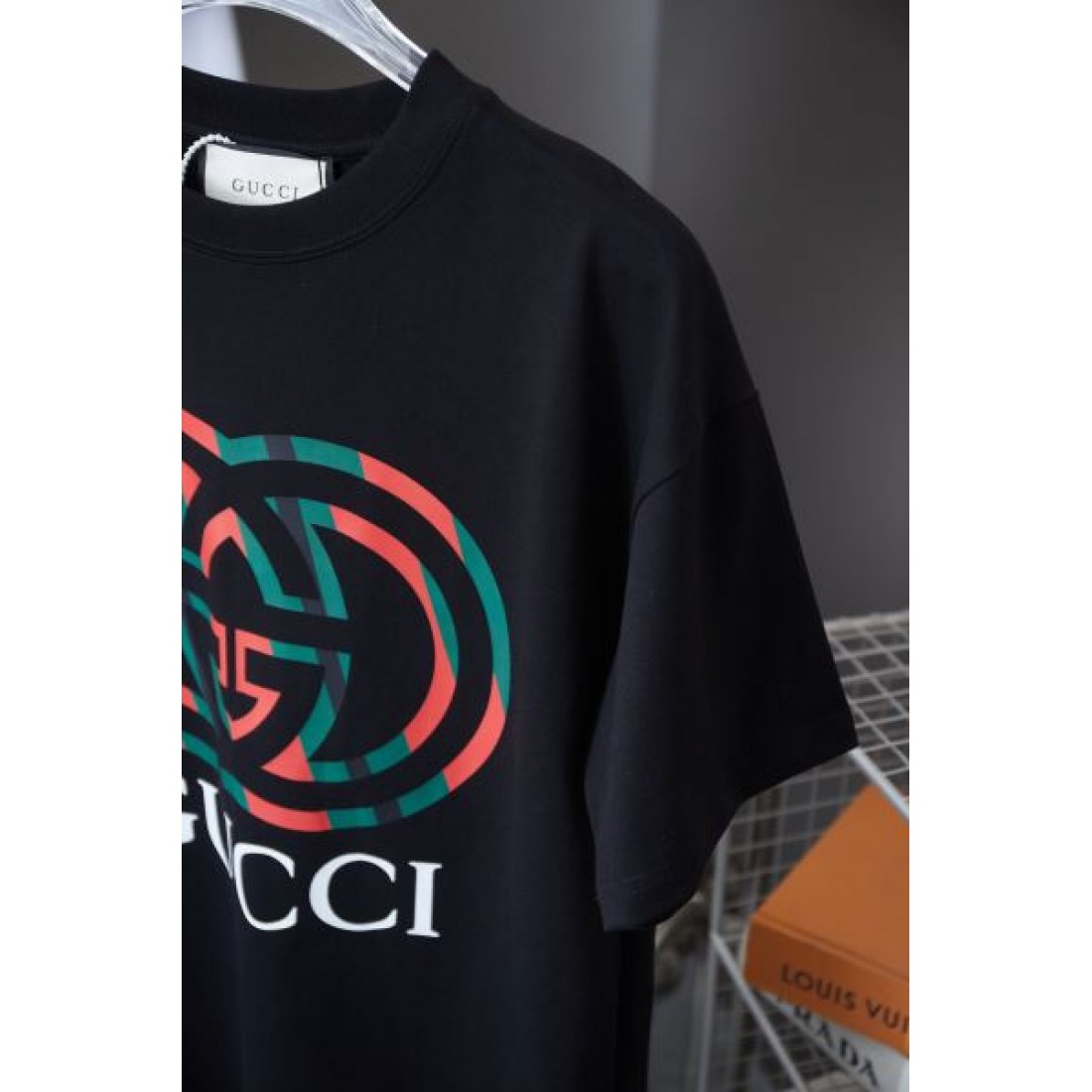 春夏新作コレクション GUCCI グッチ コピー 半袖Tシャツ 夏に映えるアイテム