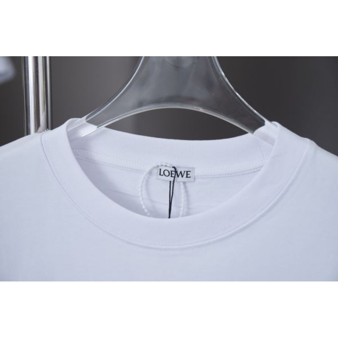 こだわり抜かれた逸品 LOEWE ロエベ コピー 半袖Tシャツ 美しいシルエット