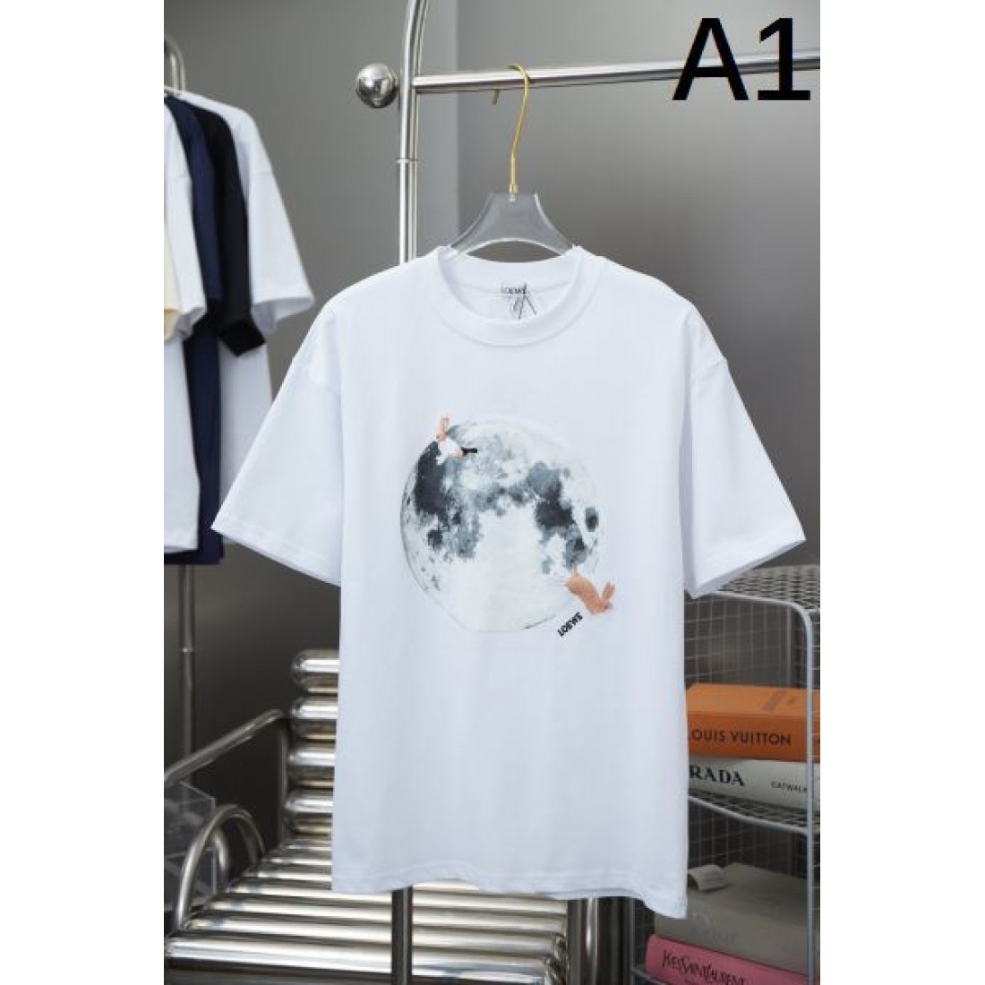 上質な素材感 LOEWE ロエベ コピー 半袖Tシャツ 洗練された美しさ