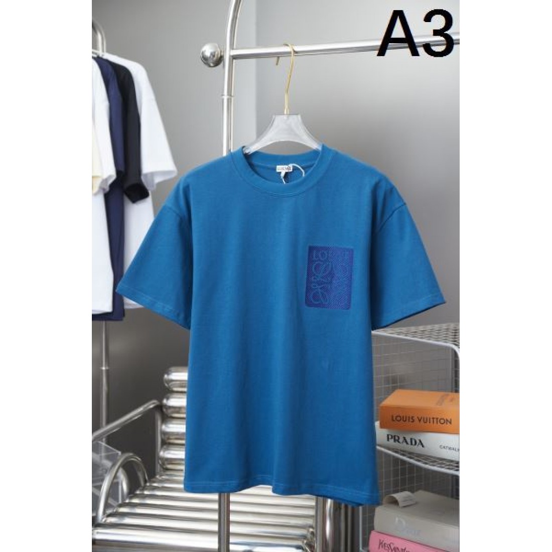 高級感漂うデザイン LOEWE ロエベ コピー 半袖Tシャツ エレガントな雰囲気