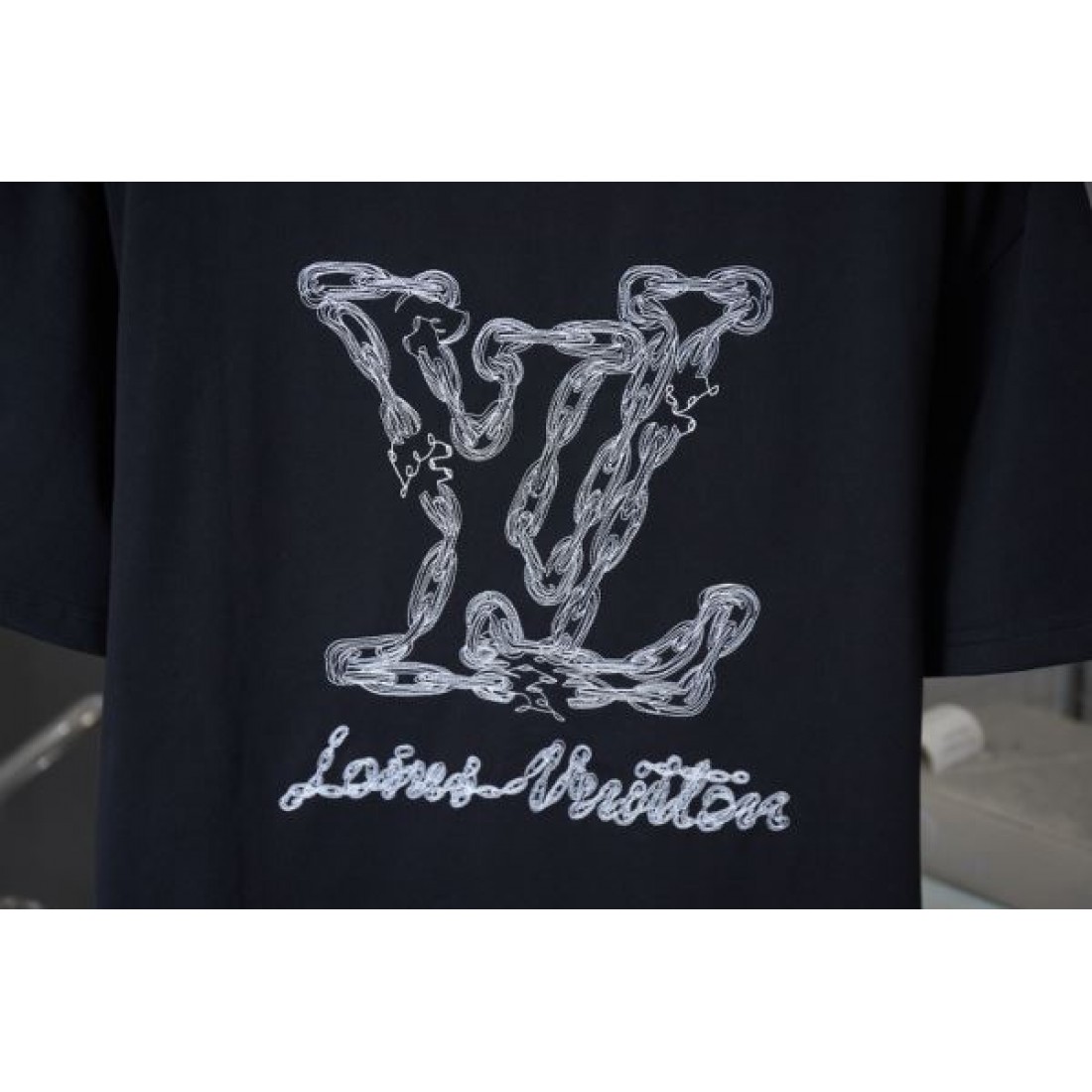ファッション好き必見 LOUIS VUITTON ルイヴィトン コピー 半袖Tシャツ SNS映え抜群