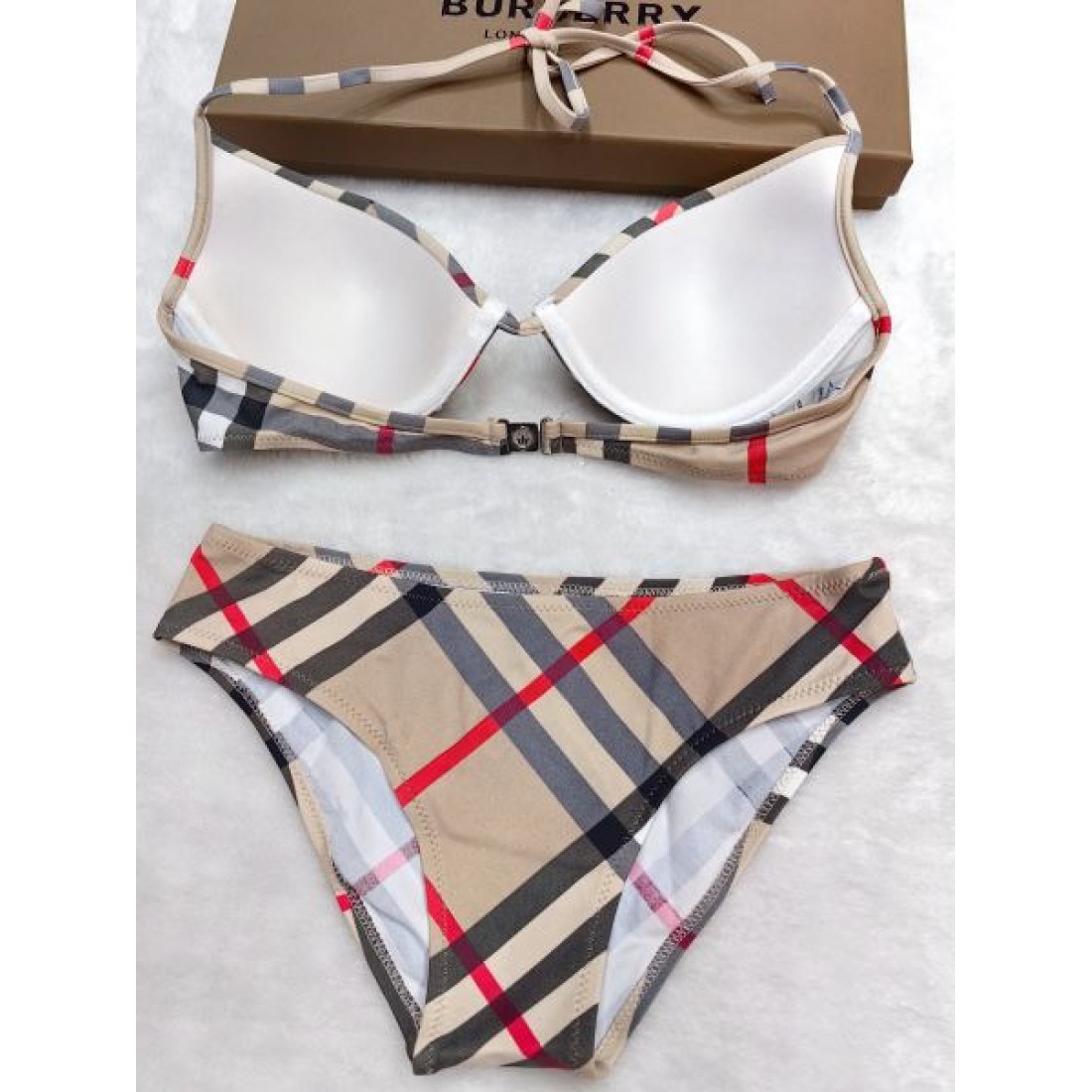 BURBERRY バーバリー コピー 水着 自分へのご褒美に