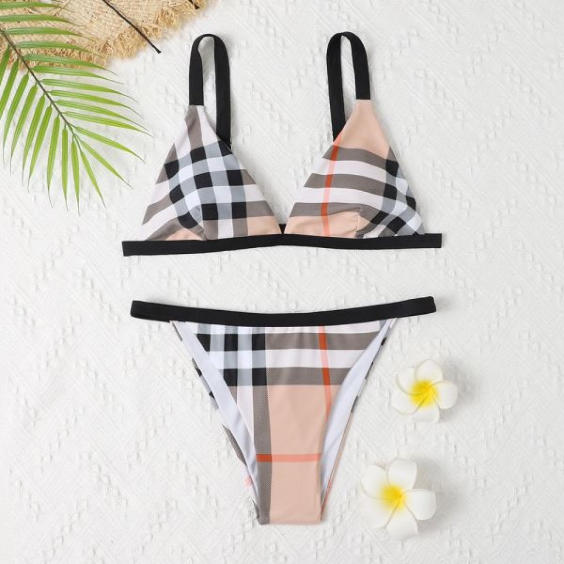 BURBERRY バーバリー コピー 水着 ファッション好き必見