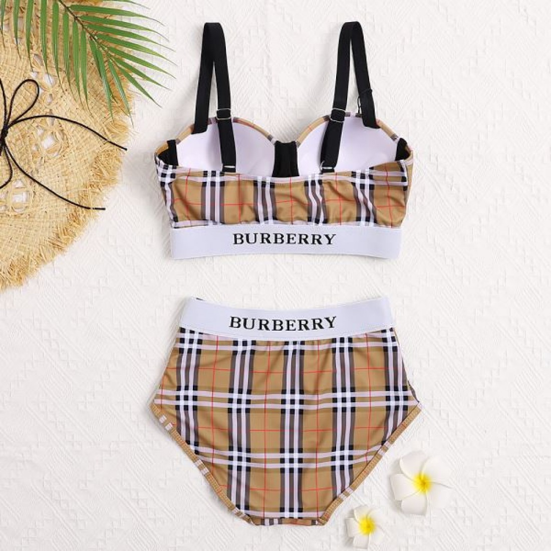BURBERRY バーバリー コピー 水着 季節感たっぷり