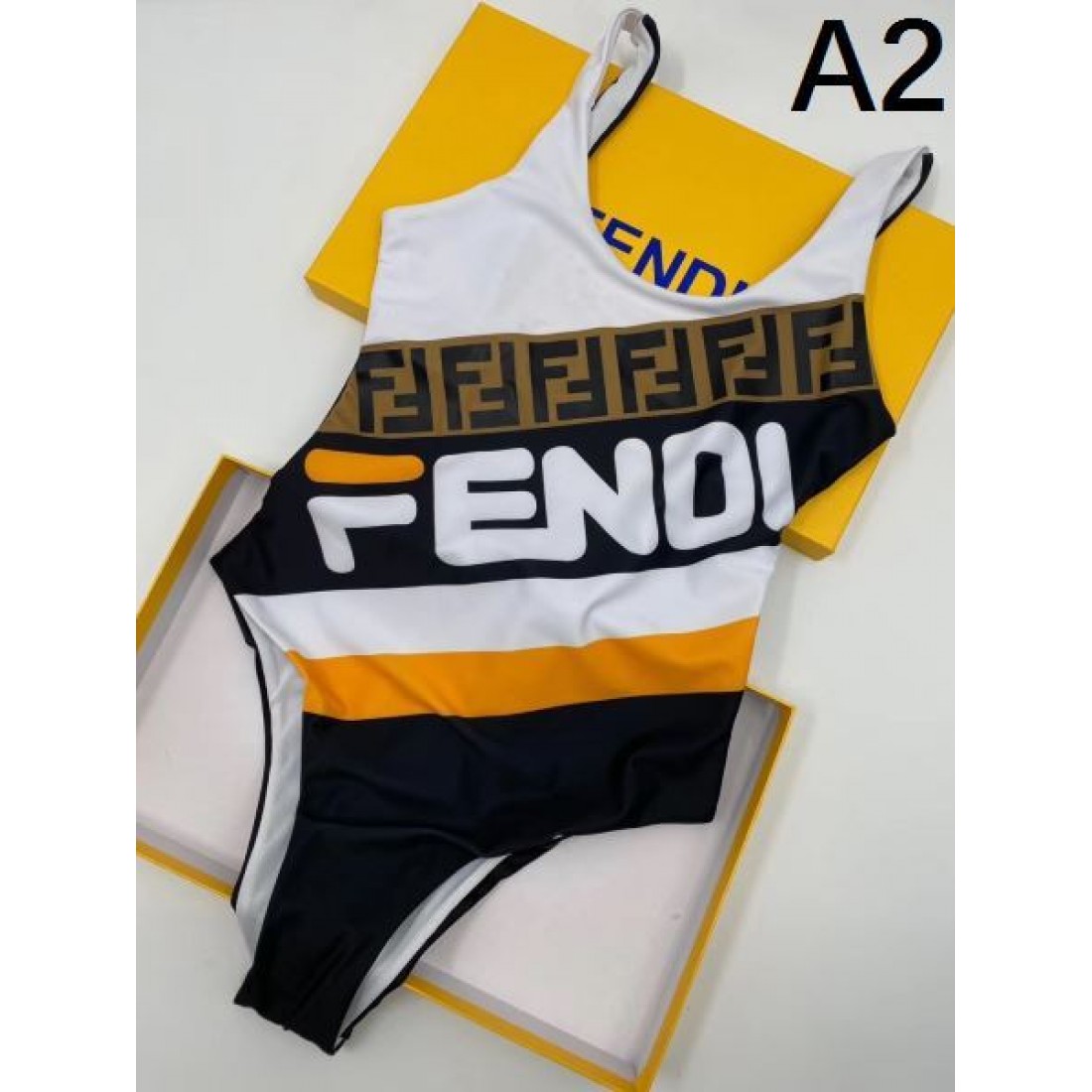FENDI フェンデイ コピー 水着　繊細でラグジュアリーな雰囲気をまとう