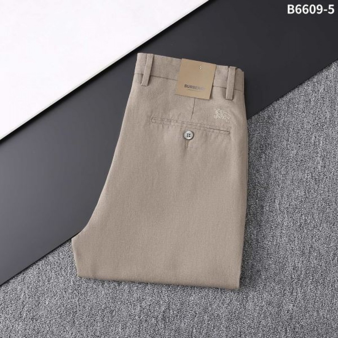 リピート率高め BURBERRY スーパーコピー カジュアルパンツ スタイリッシュな逸品