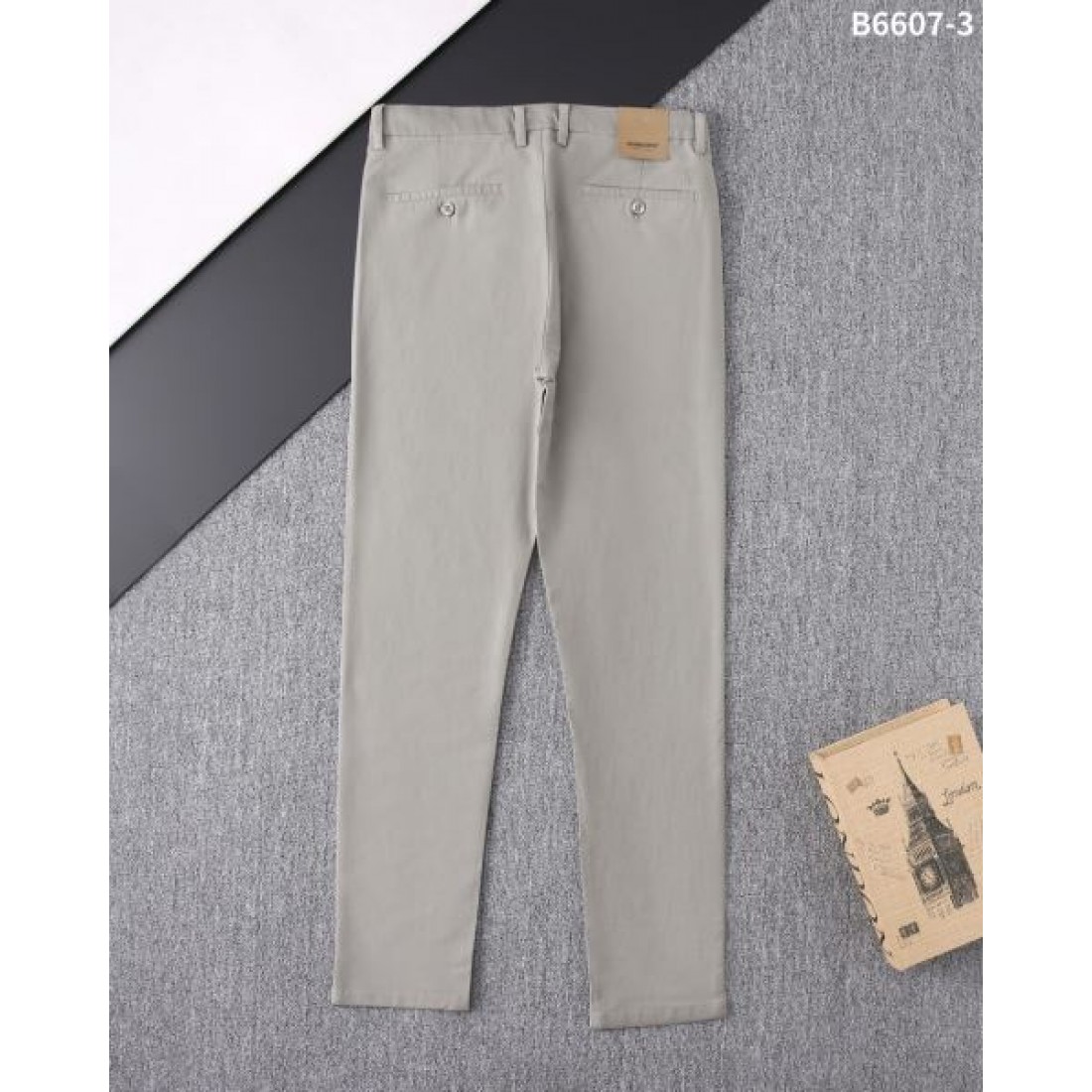上品な光沢感 BURBERRY スーパーコピー カジュアルパンツ 完璧なシルエット