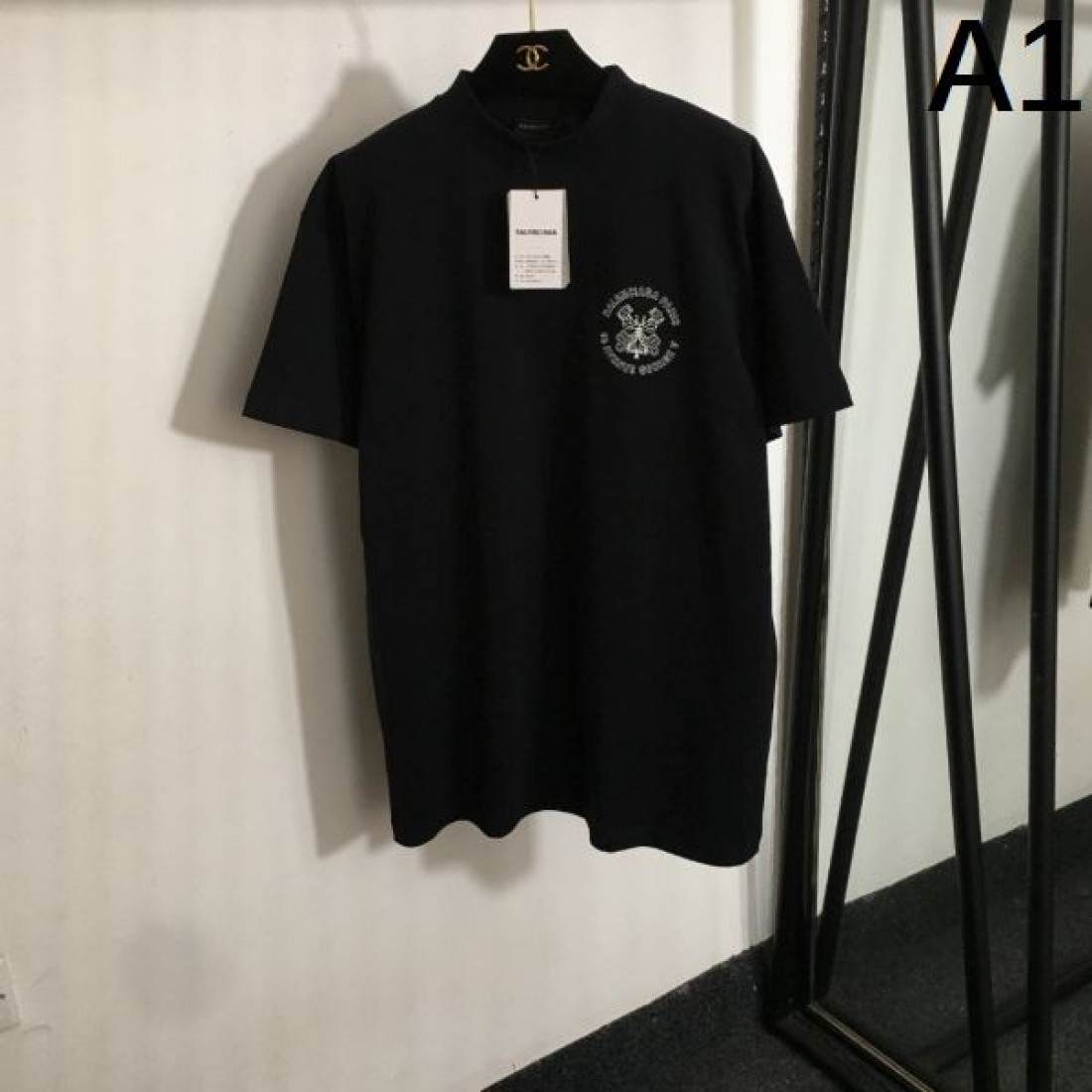 スポーティーで洗練された バレンシアガ コピー 半袖Tシャツ BALENCIAGA