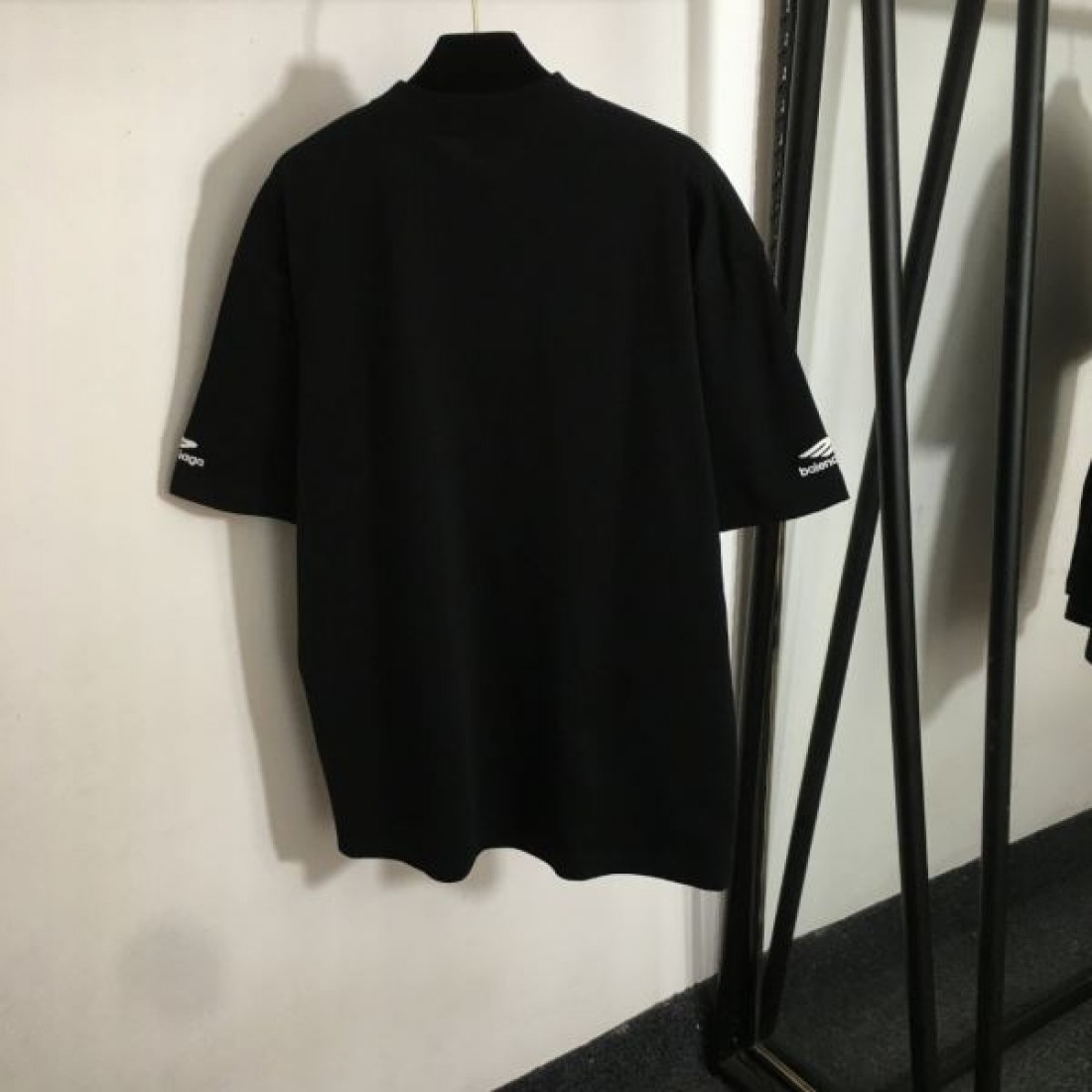 最旬アイテム BALENCIAGA バレンシアガ コピー 半袖Tシャツ 最高峰の品質