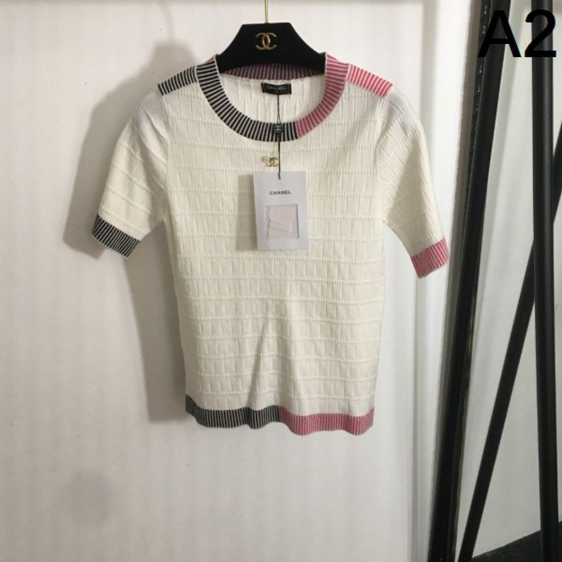 デイリー使いに実用性抜群 CHANEL シャネル コピー 半袖ニット 限定予約受付中