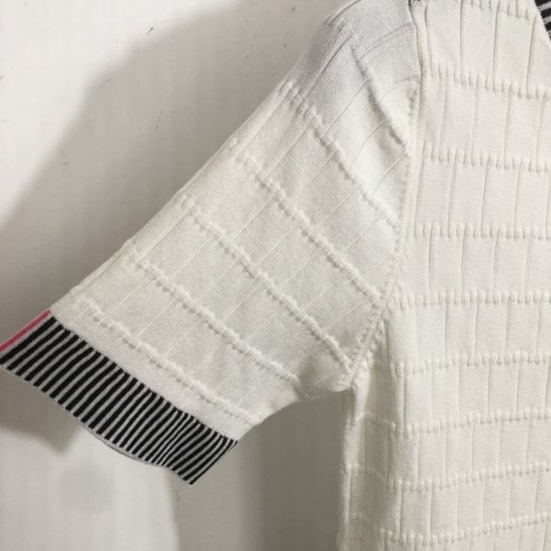 デイリー使いに実用性抜群 CHANEL シャネル コピー 半袖ニット 限定予約受付中