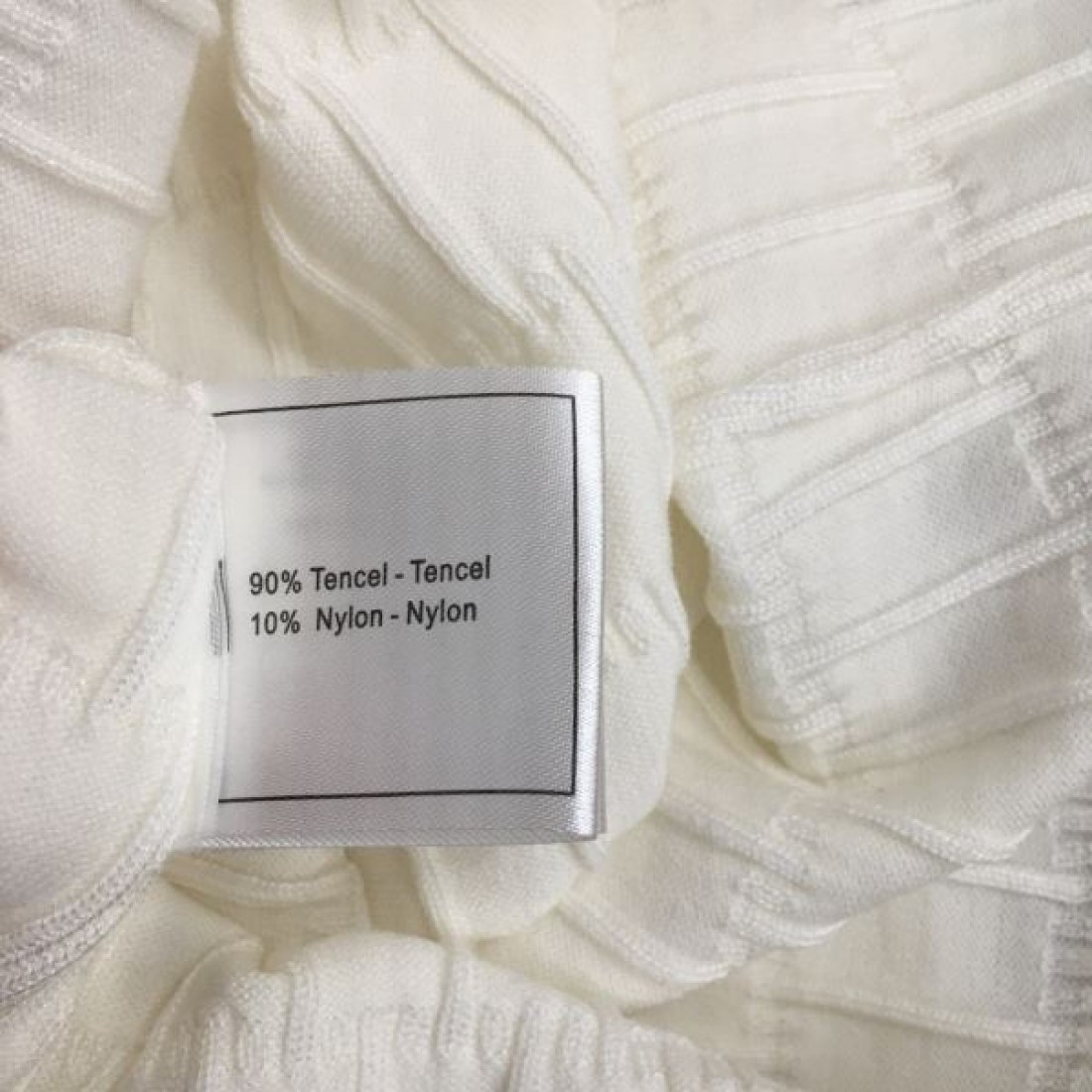 デイリー使いに実用性抜群 CHANEL シャネル コピー 半袖ニット 限定予約受付中