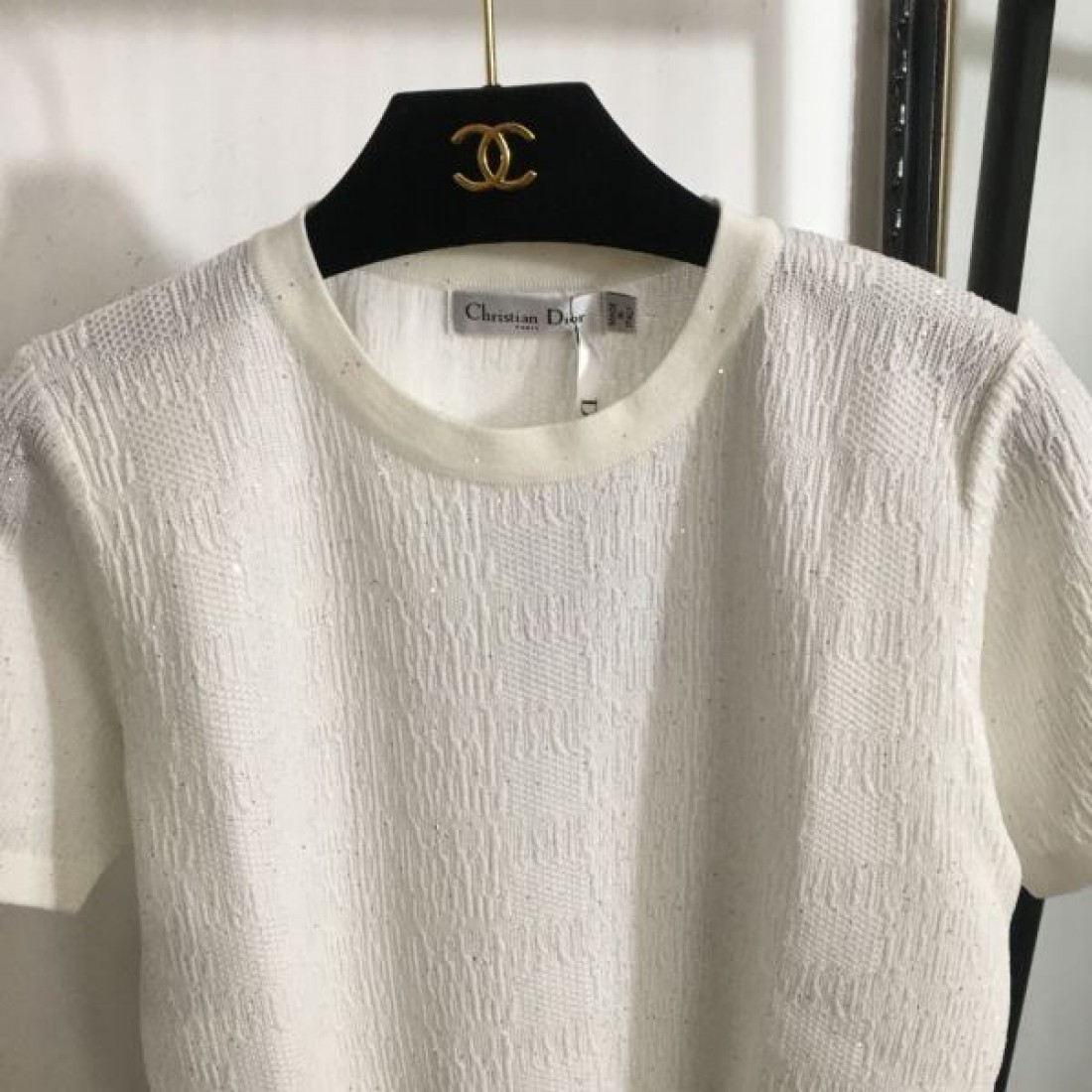 ラグジュアリー感満載  DIOR ディオール コピー 半袖ニット 格別な存在感