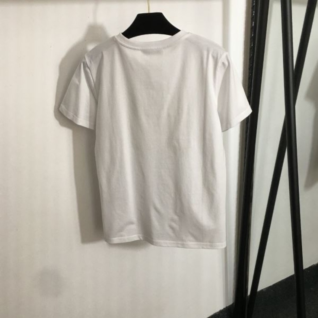 大人の魅力溢れる  DIOR ディオール コピー 半袖Tシャツ 極上の着心地