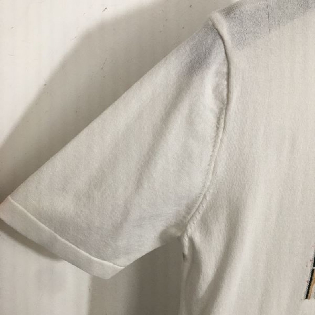 シーズンの流行にチェック FENDI フェンデイ コピー 半袖Tシャツ 上質な素材感