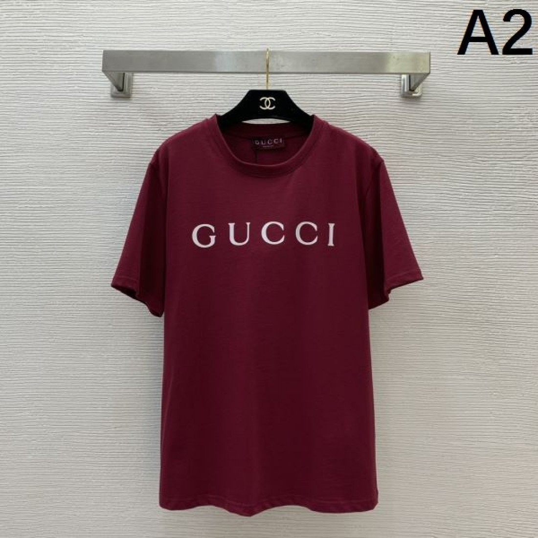 スタイリッシュなスタイル GUCCI グッチ コピー 半袖Tシャツ SNS映え抜群