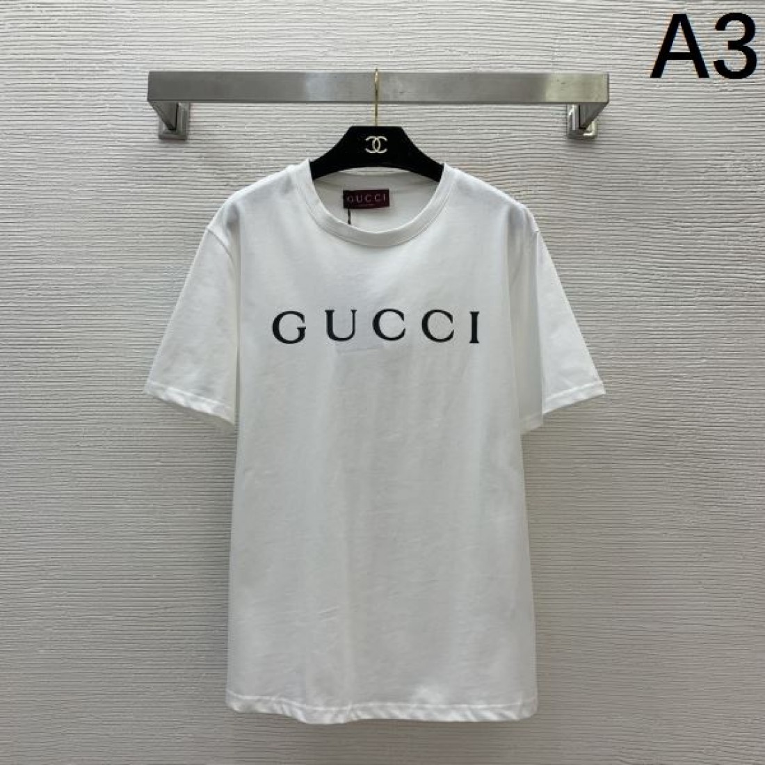 スタイリッシュなスタイル GUCCI グッチ コピー 半袖Tシャツ SNS映え抜群