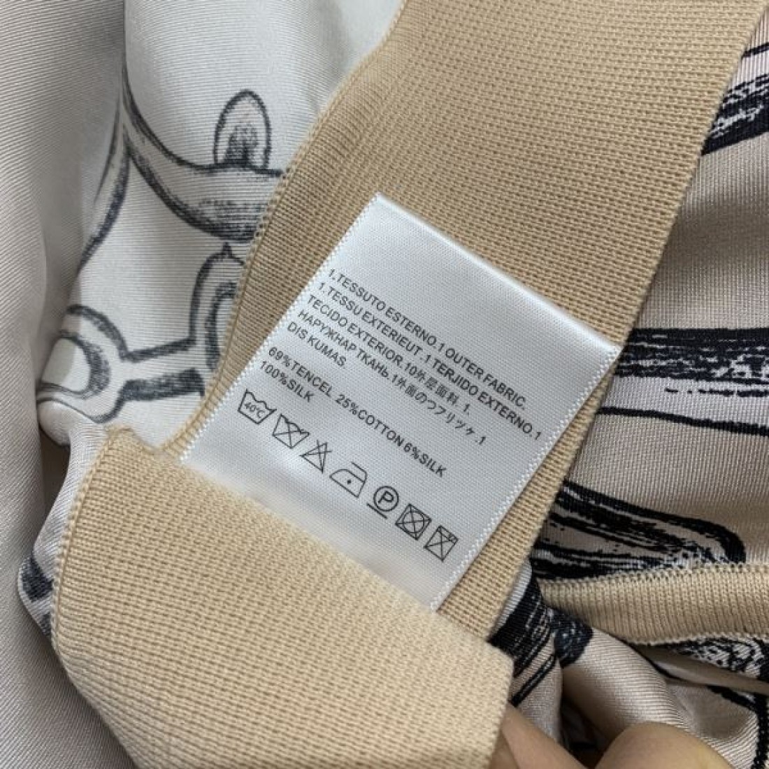 お洒落さん必携 HERMES エルメス コピー ラウンドネック短袖 自分へのご褒美に