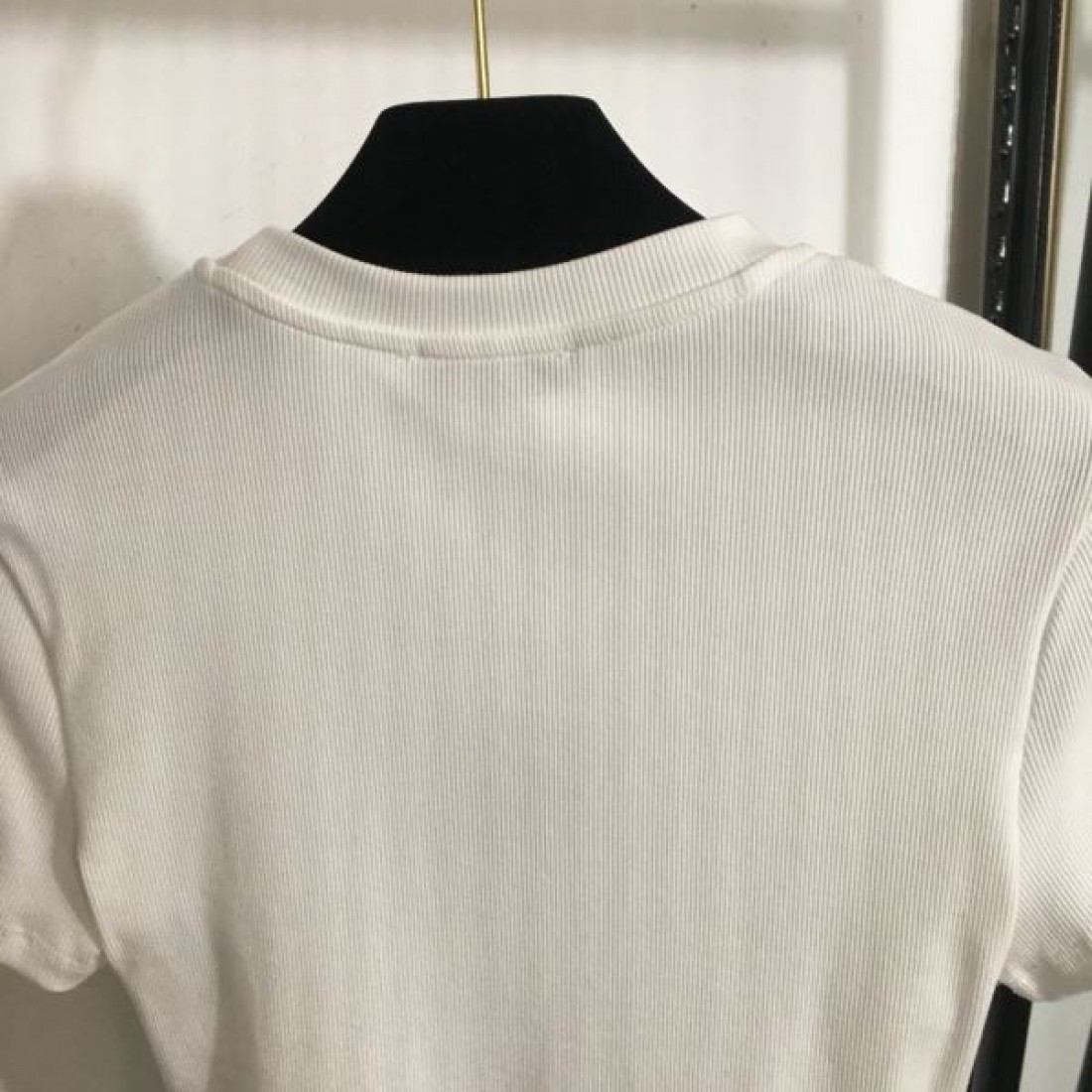 これは買い！LOEWE ロエベ コピー 半袖Tシャツ 迷わずゲット