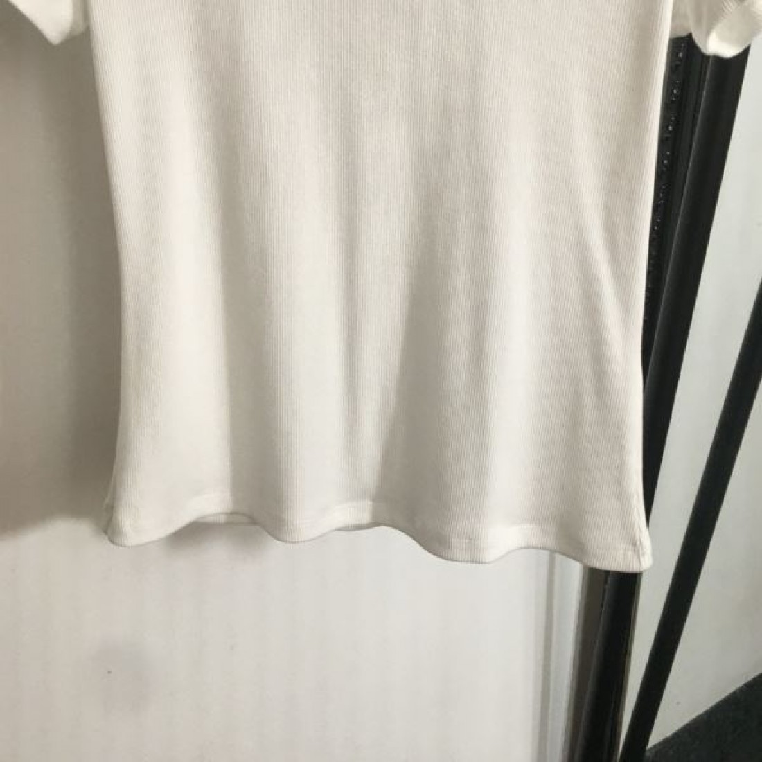 これは買い！LOEWE ロエベ コピー 半袖Tシャツ 迷わずゲット