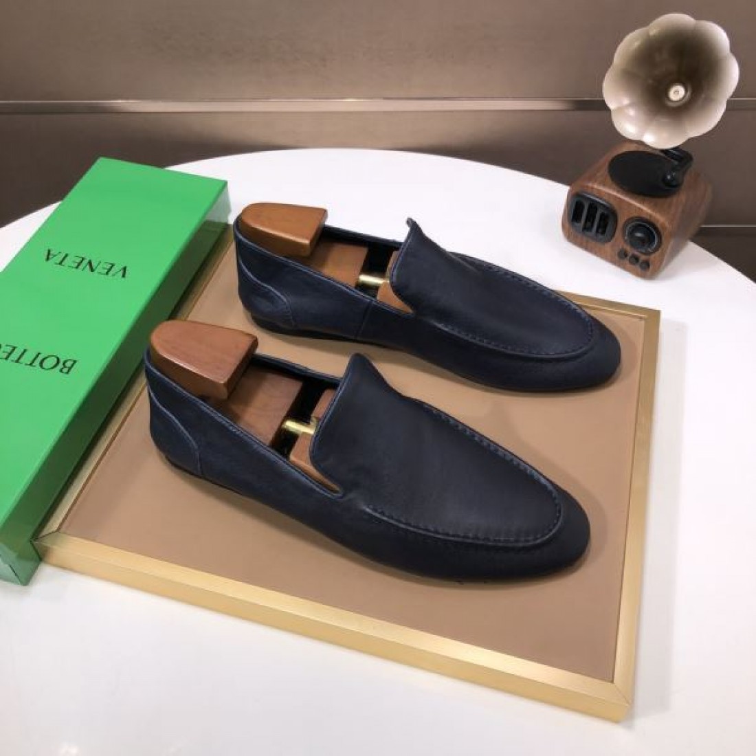 大人カジュアルに BOTTEGA VENETA ボッテガヴェネタ コピー ビジネスシューズ 早い者勝ち