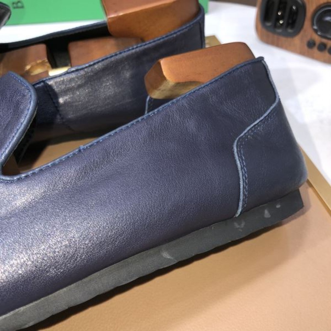 大人カジュアルに BOTTEGA VENETA ボッテガヴェネタ コピー ビジネスシューズ 早い者勝ち