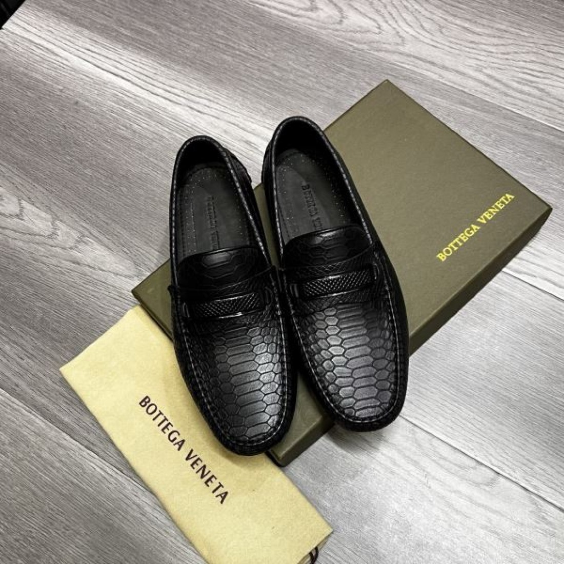 旬コーデに最適 BOTTEGA VENETA ボッテガヴェネタ コピー ビジネスシューズ オールシーズン活躍
