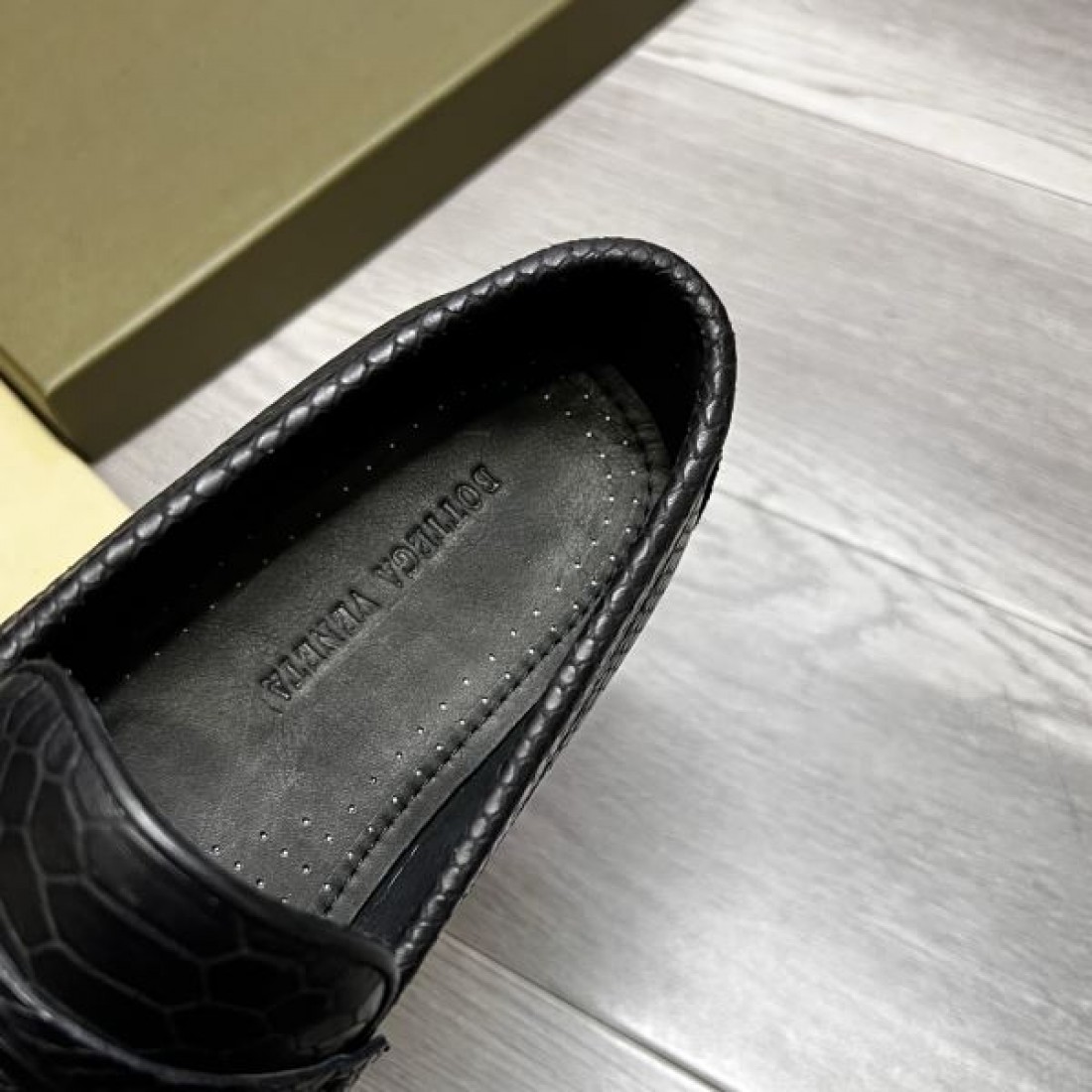 旬コーデに最適 BOTTEGA VENETA ボッテガヴェネタ コピー ビジネスシューズ オールシーズン活躍