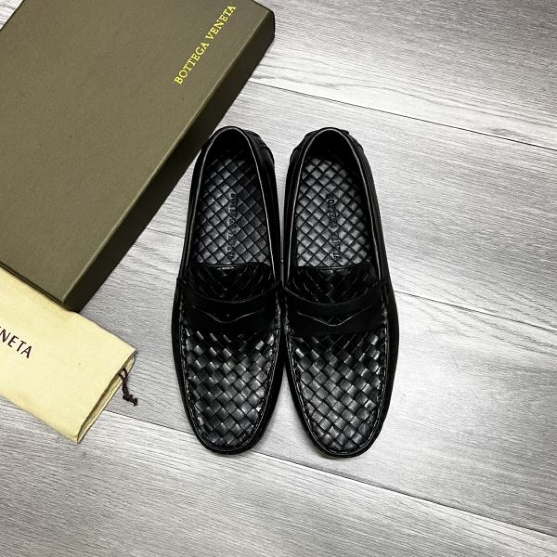洗練された 魅力漂う BOTTEGA VENETA ボッテガヴェネタ コピー ビジネスシューズ