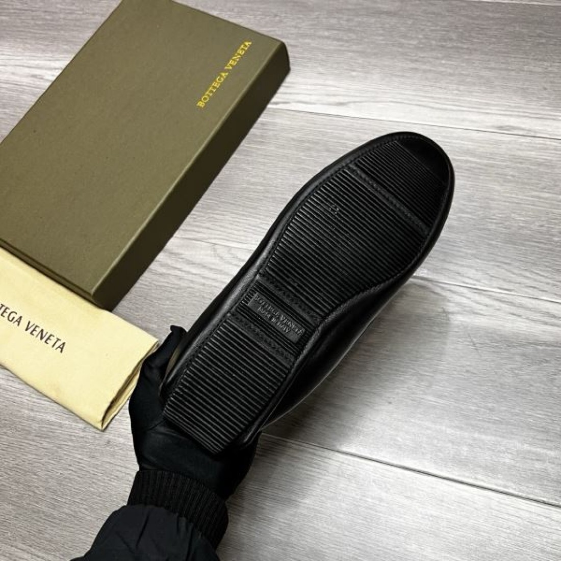 洗練された 魅力漂う BOTTEGA VENETA ボッテガヴェネタ コピー ビジネスシューズ