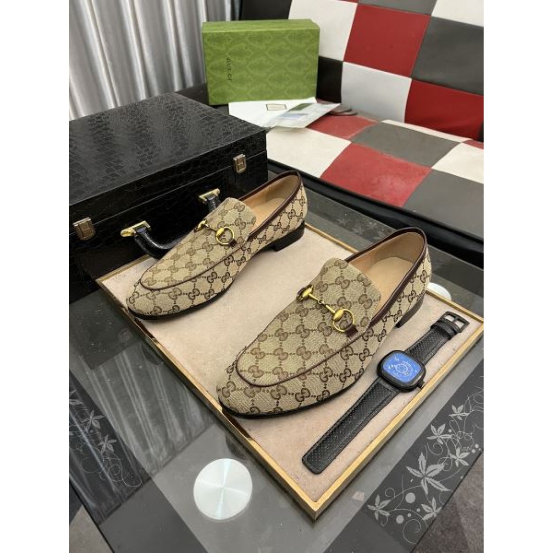 グッチ コピー ビジネスシューズ GUCCI 静かで強さのある印象が魅力