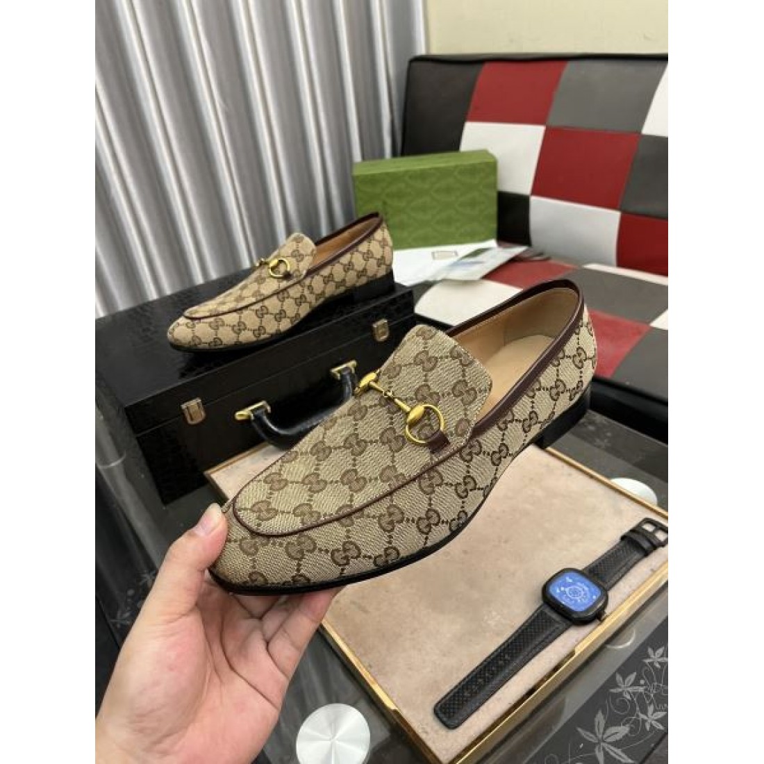 グッチ コピー ビジネスシューズ GUCCI 静かで強さのある印象が魅力