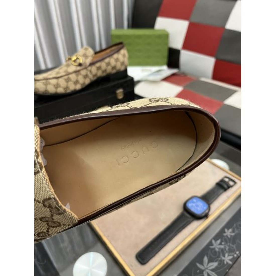グッチ コピー ビジネスシューズ GUCCI 静かで強さのある印象が魅力