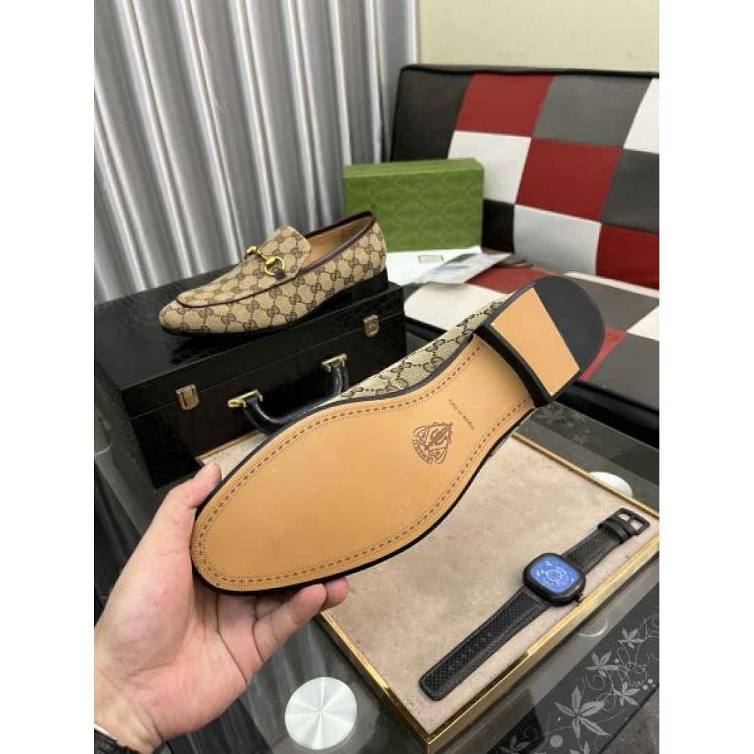 グッチ コピー ビジネスシューズ GUCCI 静かで強さのある印象が魅力