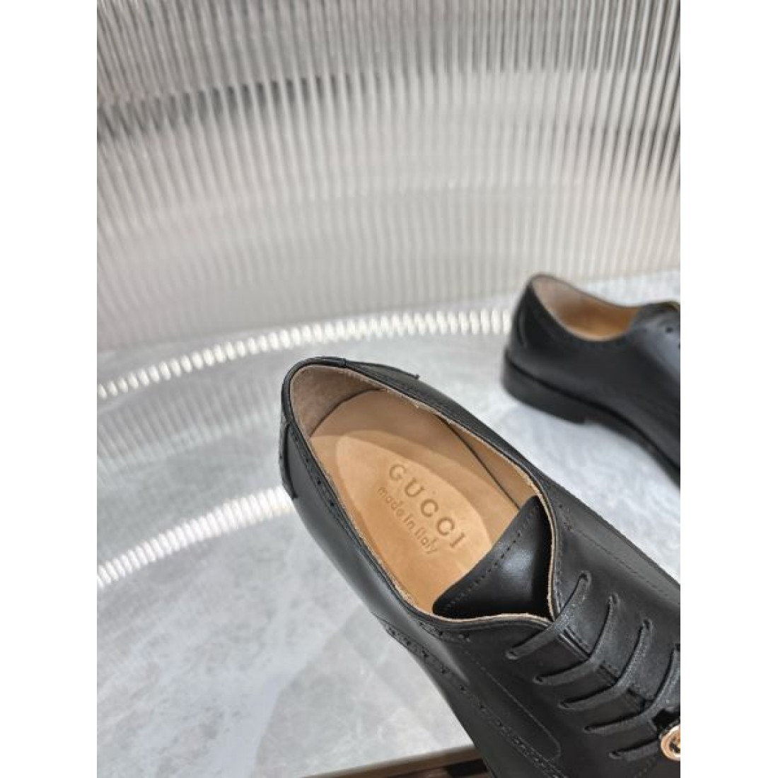  落ち着きが漂う洗練された GUCCI グッチ コピー ビジネスシューズ