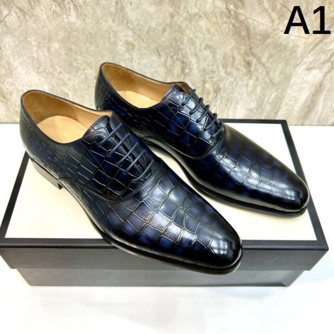 クラシカルな風格漂う グッチ コピー ビジネスシューズ GUCCIで品格を演出
