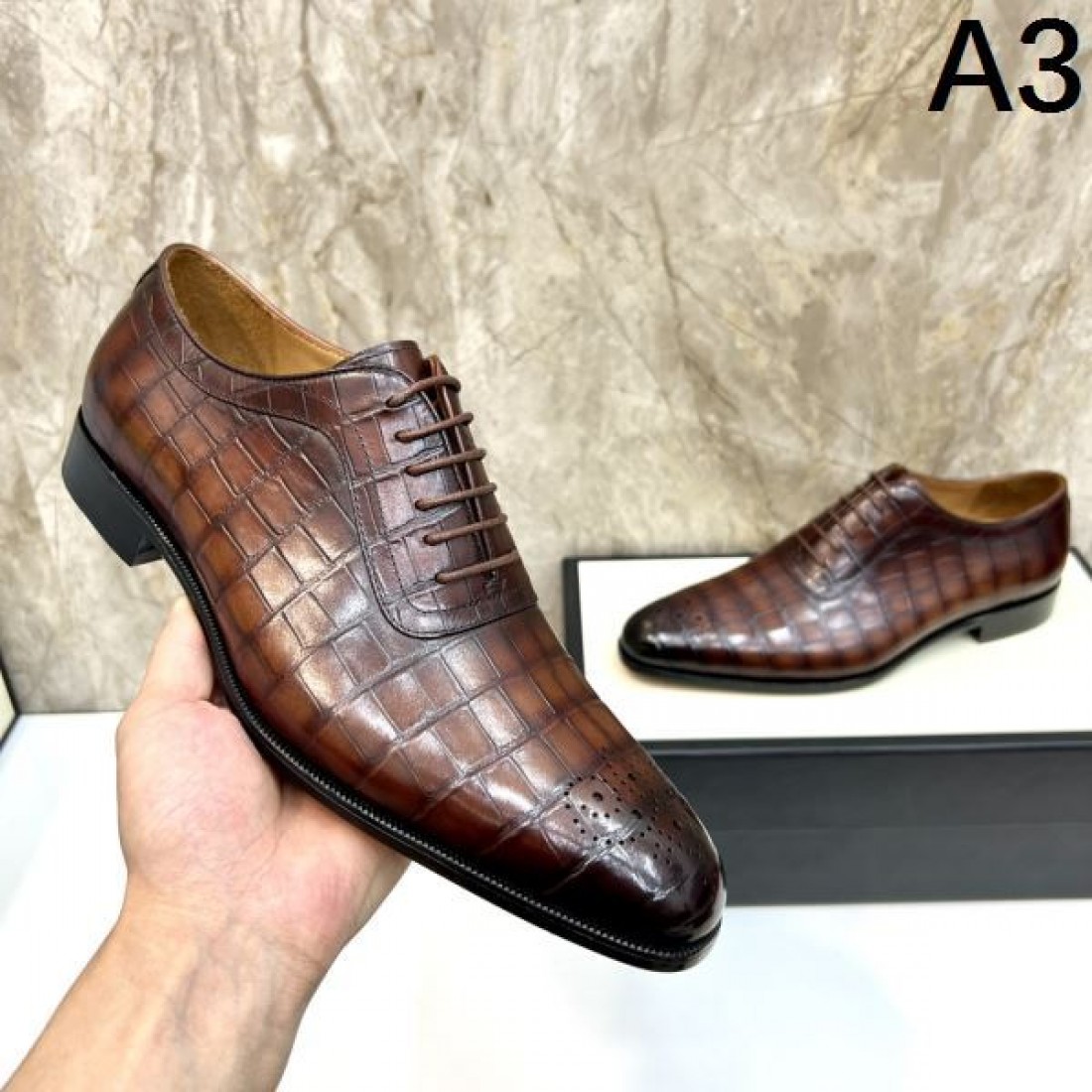  グッチ コピー ビジネスシューズ GUCCIこだわりのディテールが光る一足