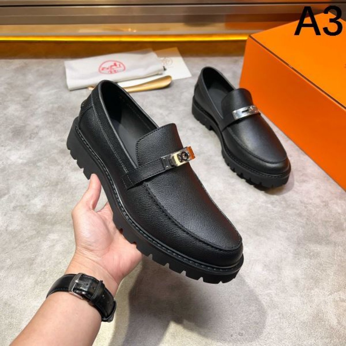 SNS映え抜群 HERMES エルメス コピー ビジネスシューズ 一瞬で華やぐ