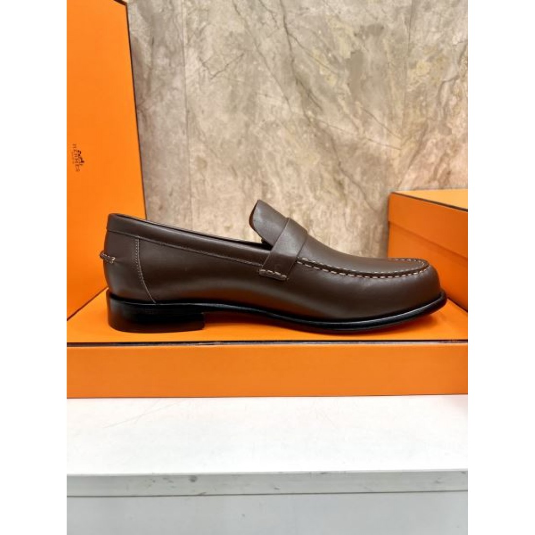 エルメス コピー ビジネスシューズ HERMES 気品あふれる仕上がりが魅力