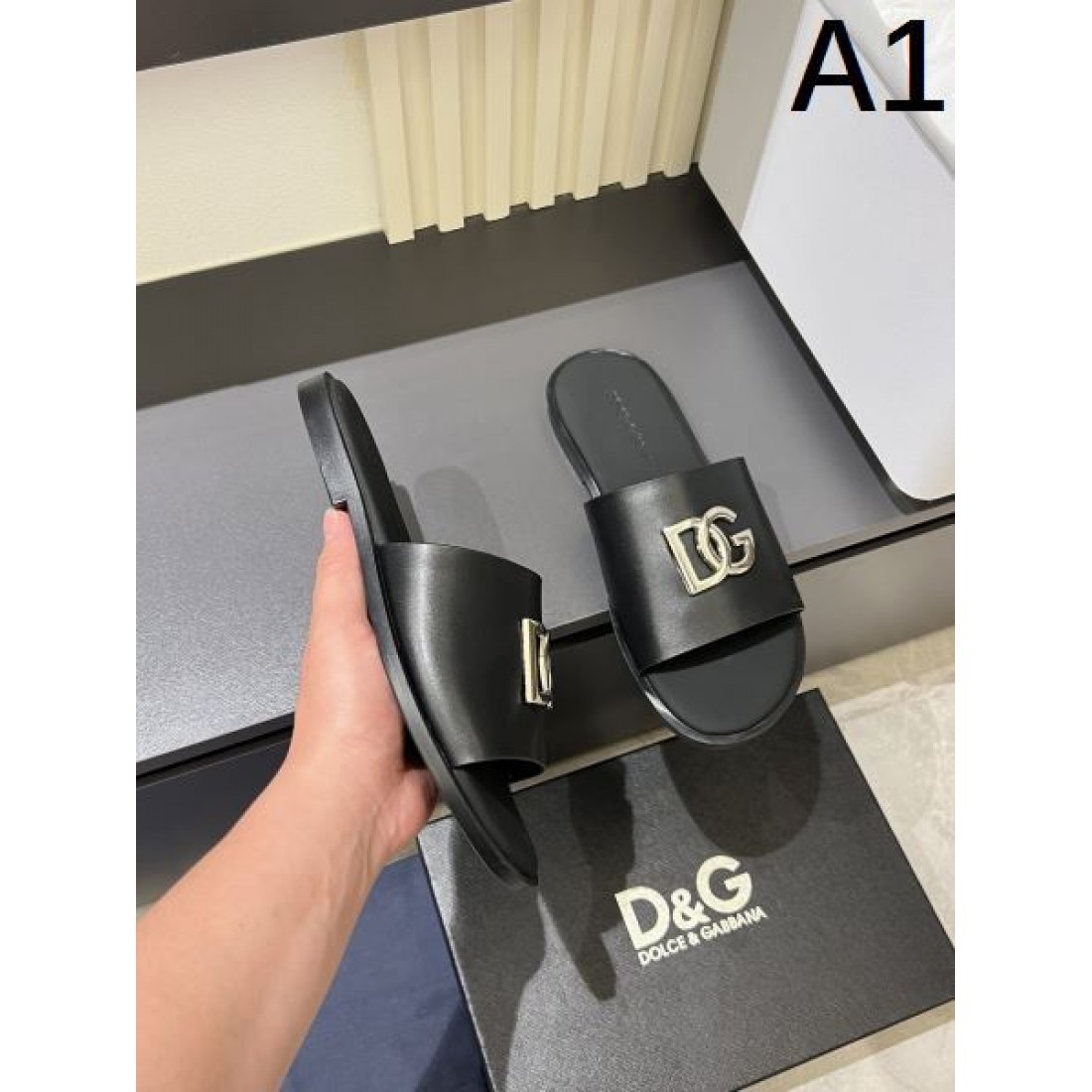 上質で軽やかな履き心地 DOLCE＆GABBANA ドルチェ＆ガッバーナ コピー サンダル