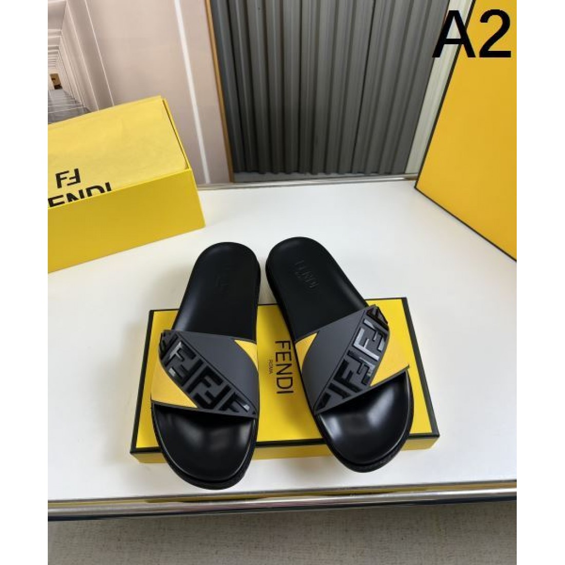  上品で洗練された FENDI フェンデイ スーパーコピー サンダル