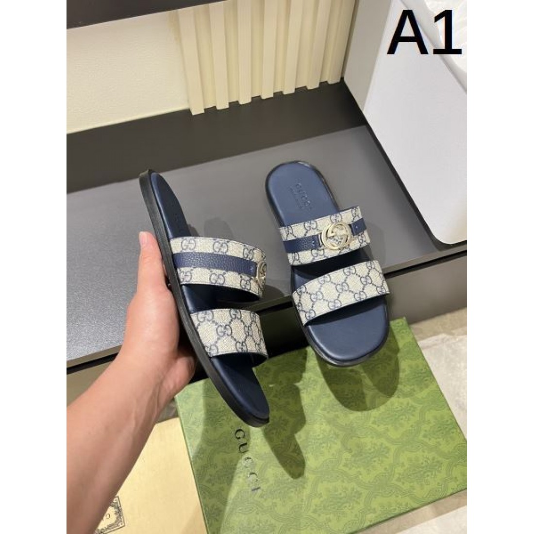 早い者勝ち GUCCI グッチ コピー メンズ用 サンダル 迷わずゲット