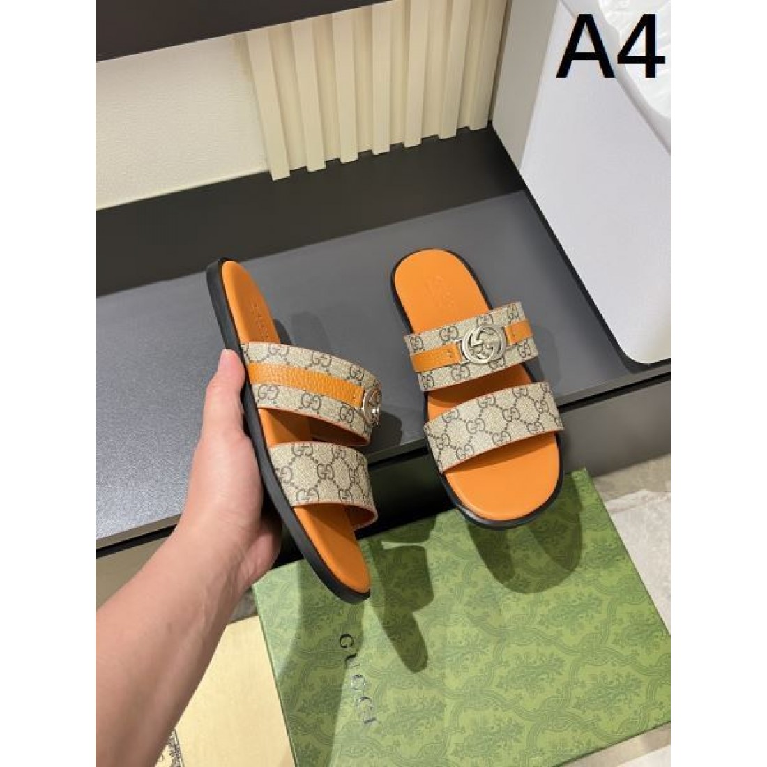 早い者勝ち GUCCI グッチ コピー メンズ用 サンダル 迷わずゲット