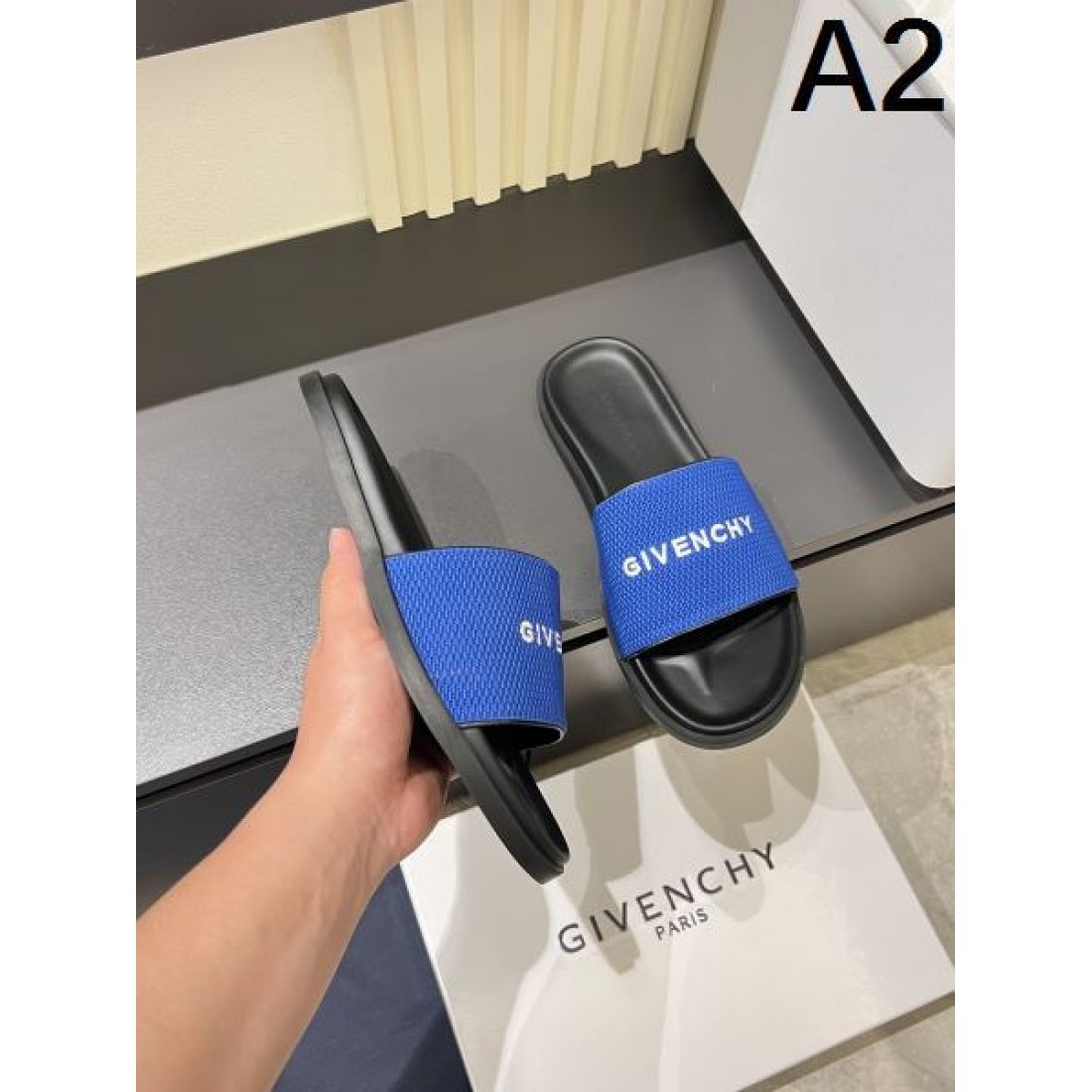 これは買い GIVENCHY ジバンシィ コピー メンズ用 サンダル お洒落さん必携