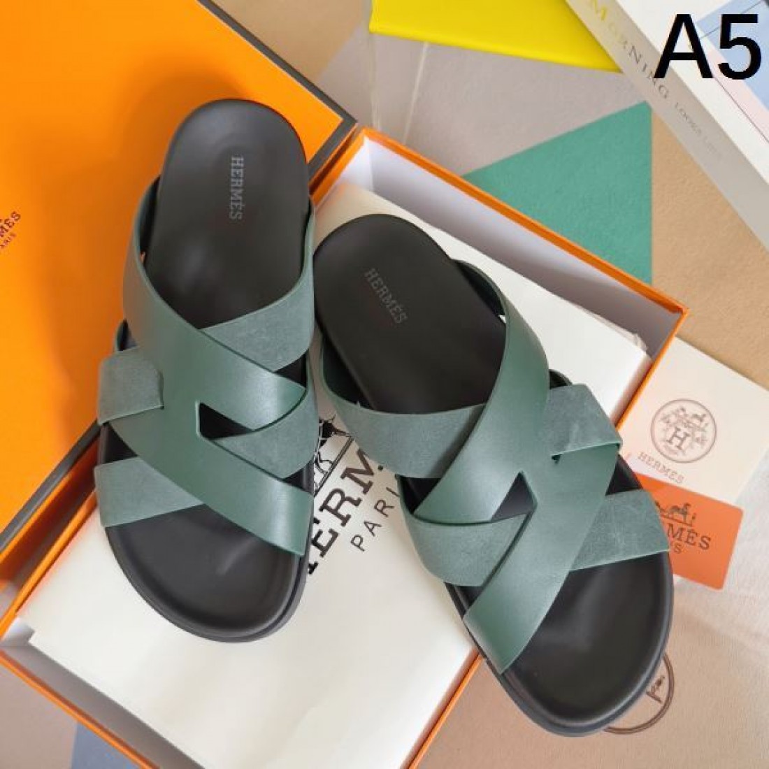都会的な魅力の エルメス コピー サンダル HERMES 絶対手に入れたい