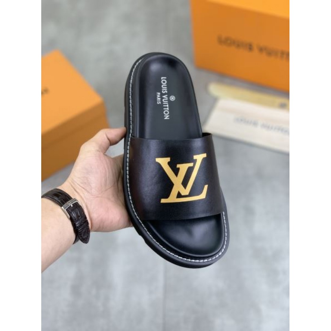 高級感 LOUIS VUITTON ルイヴィトン コピー サンダル 話題沸騰