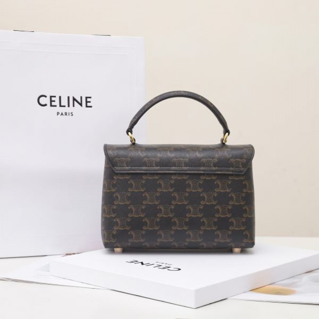 一目惚れアイテム CELINE セリーヌ コピー トートバッグ 夏季新作