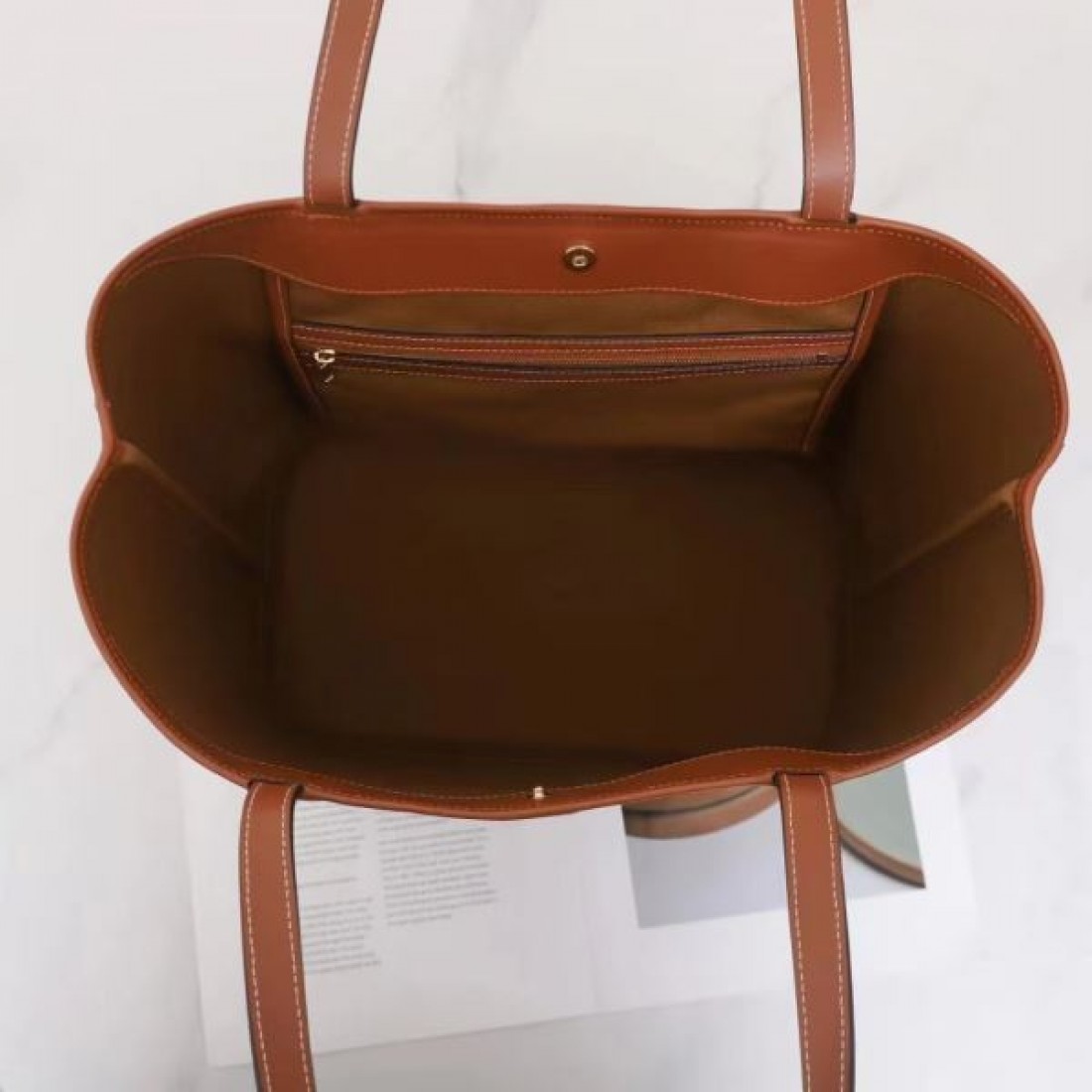 オシャレスタイルは今季も CELINE セリーヌ コピー トートバッグ コスパ最強新作におすすめ