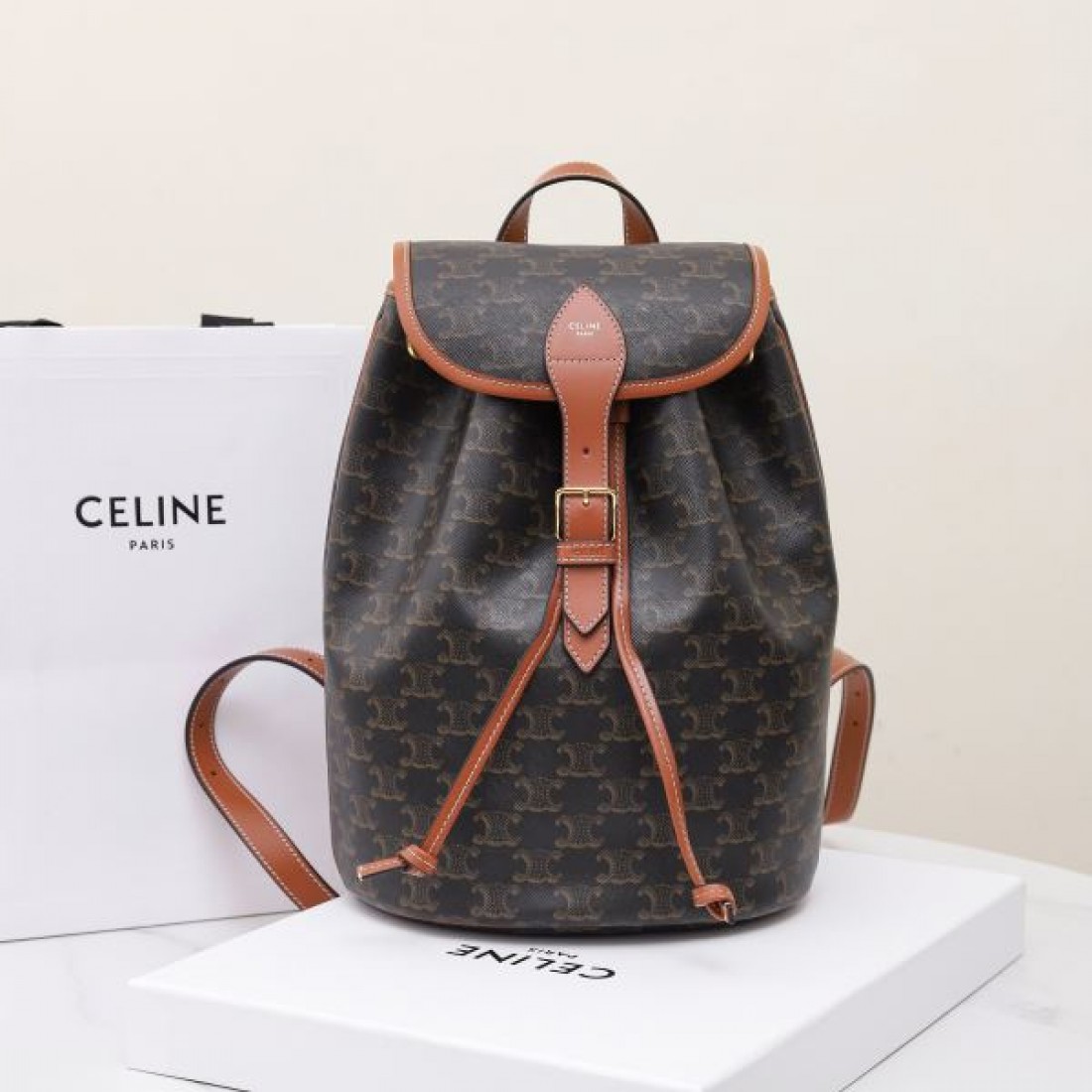 CELINE セリーヌ コピー バックパック 都会的でモダンな